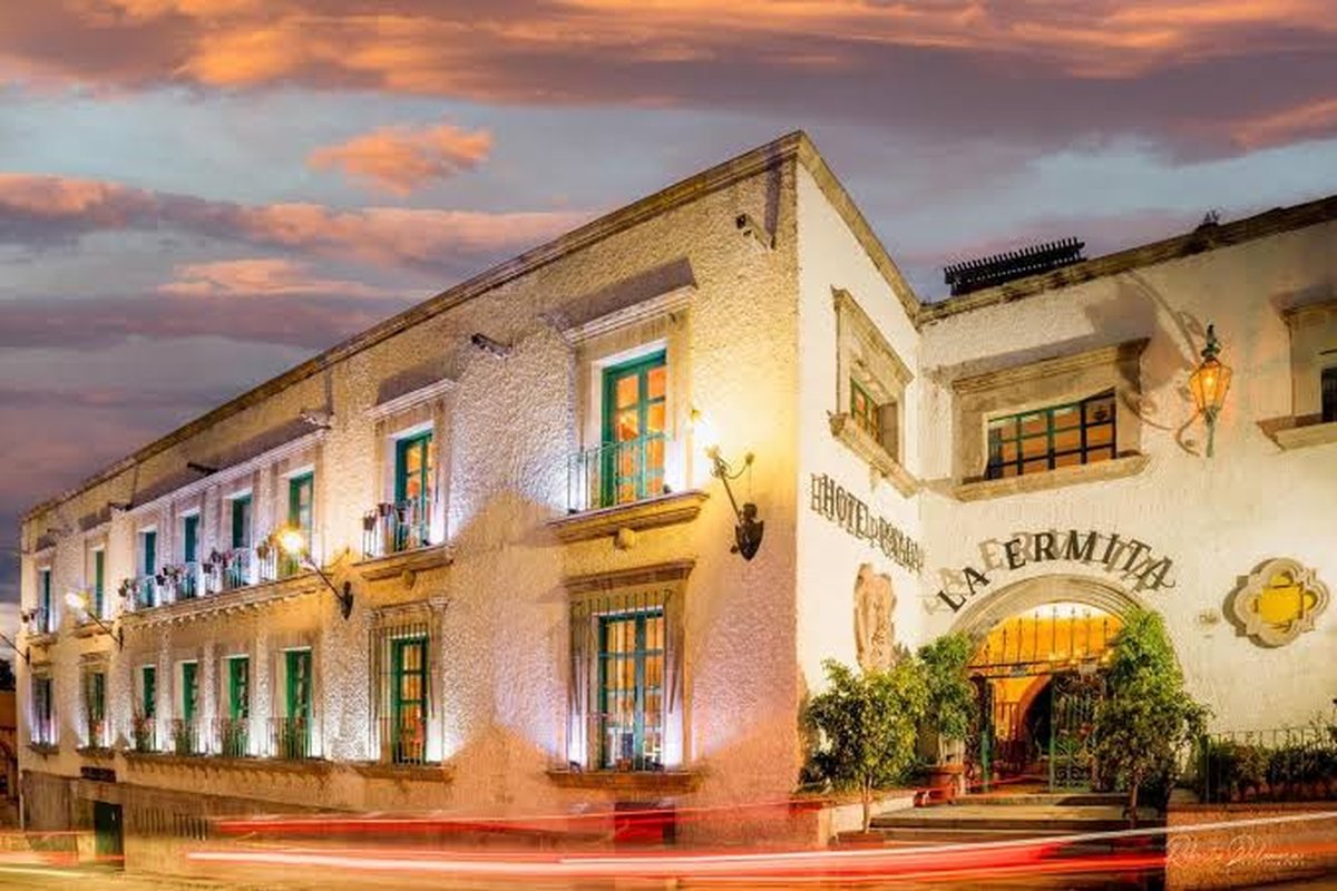 Fachada de Posada La Ermita, San Miguel de Allende